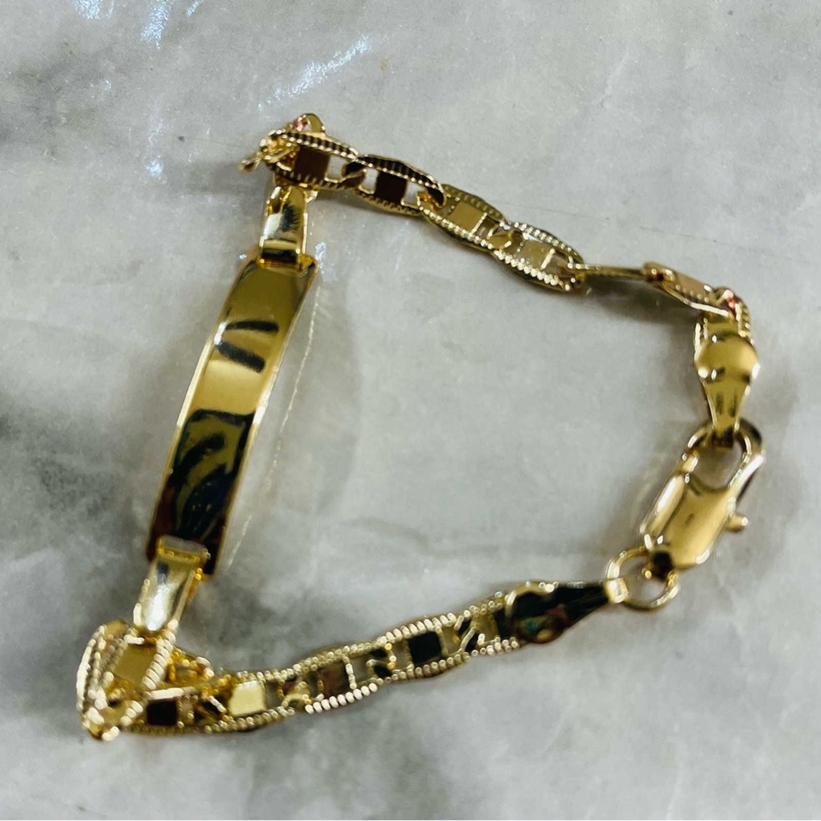 6.5in Oro Laminado 18K ID link Bracelet Women Gold Tone