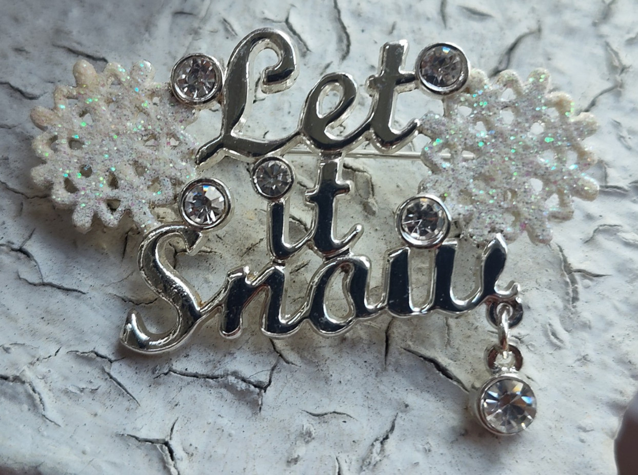 Cute holiday Snowmen “Let it Snow” snowflakes brooch pin