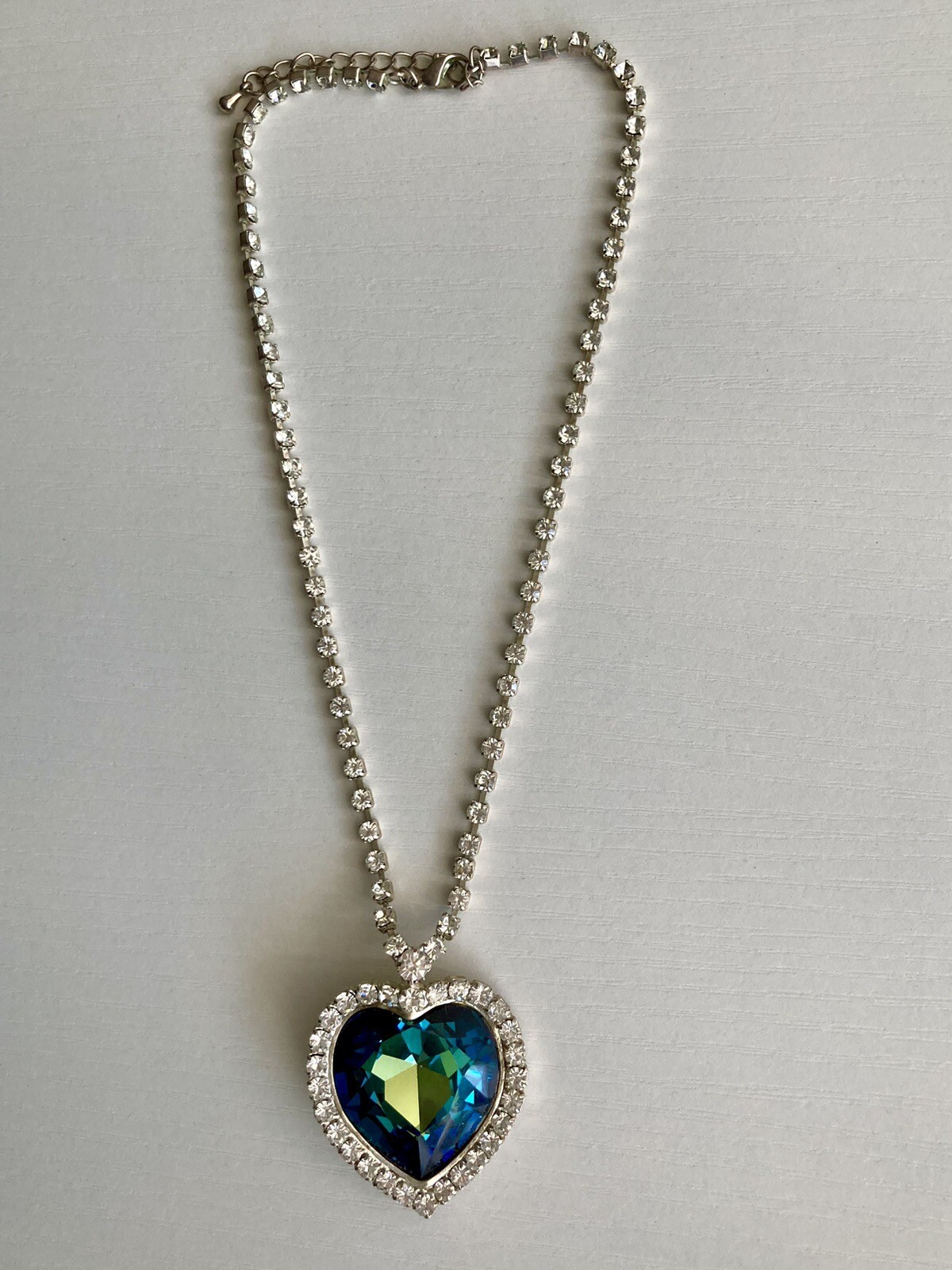 Blue Crystal Large Heart Silver Tone Pendant 16” Ladies Necklace 30g Titanic