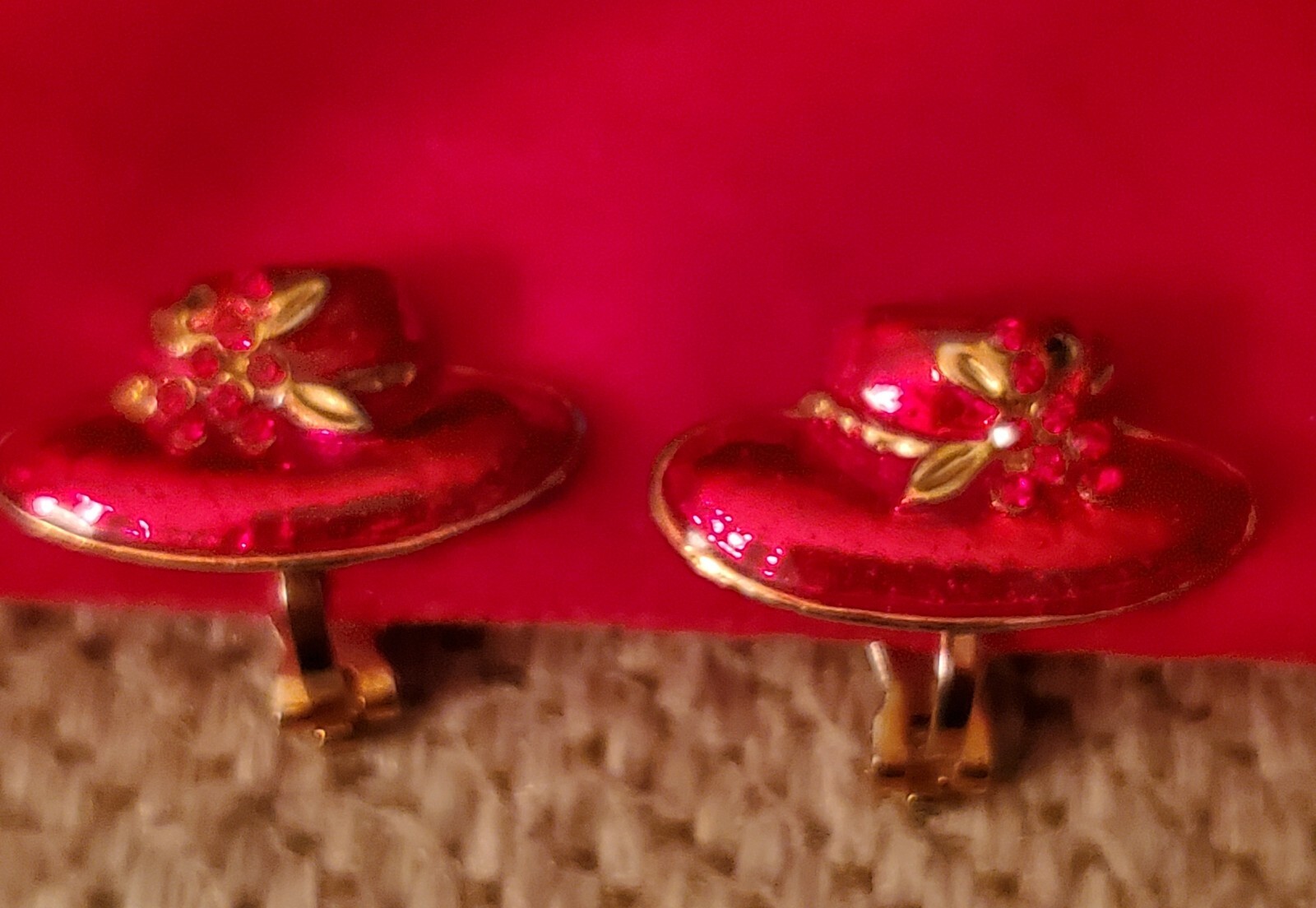8 Pair Of Unique Earrings Seasonal Funny Pets Etc