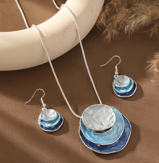 Retro Bohemian Earrings And Necklace Silver & Shades Of Blue