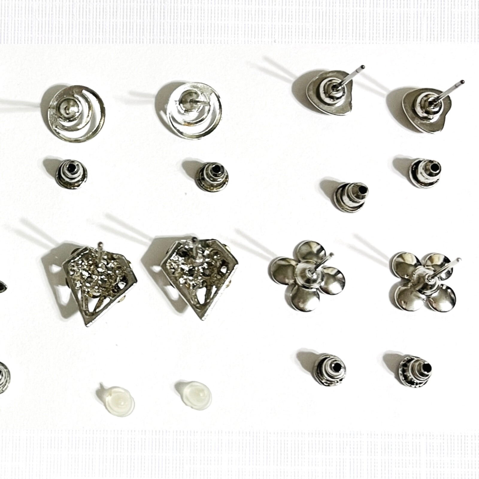 Vtg – Now Lot Silver Tone Pierced Earrings Studs 8 Pair Flower Bow Heart Retro