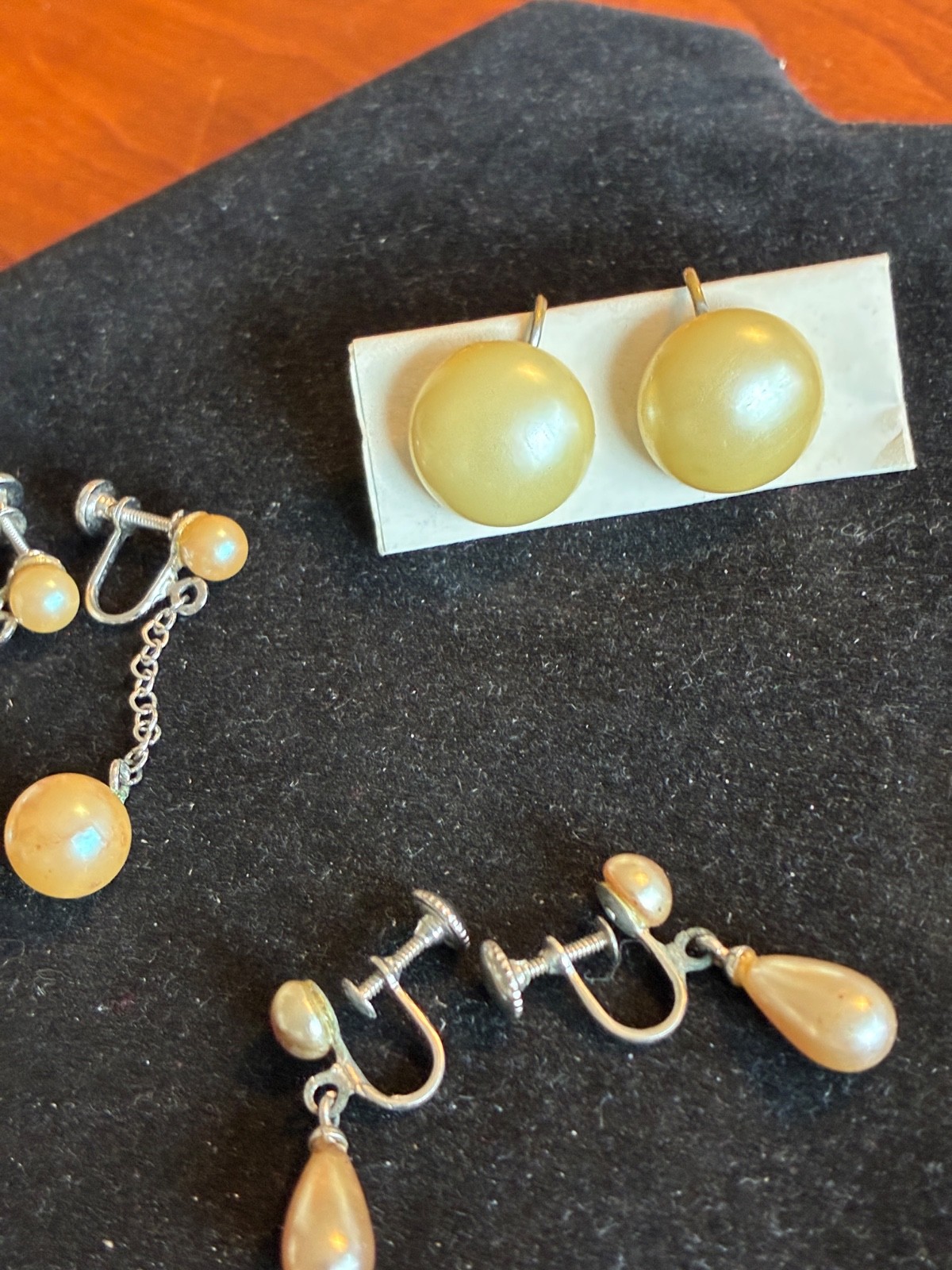 8 Pair Vintage Screw Back Earrings Faux Pearls Floral Gold Silver Tone$5
