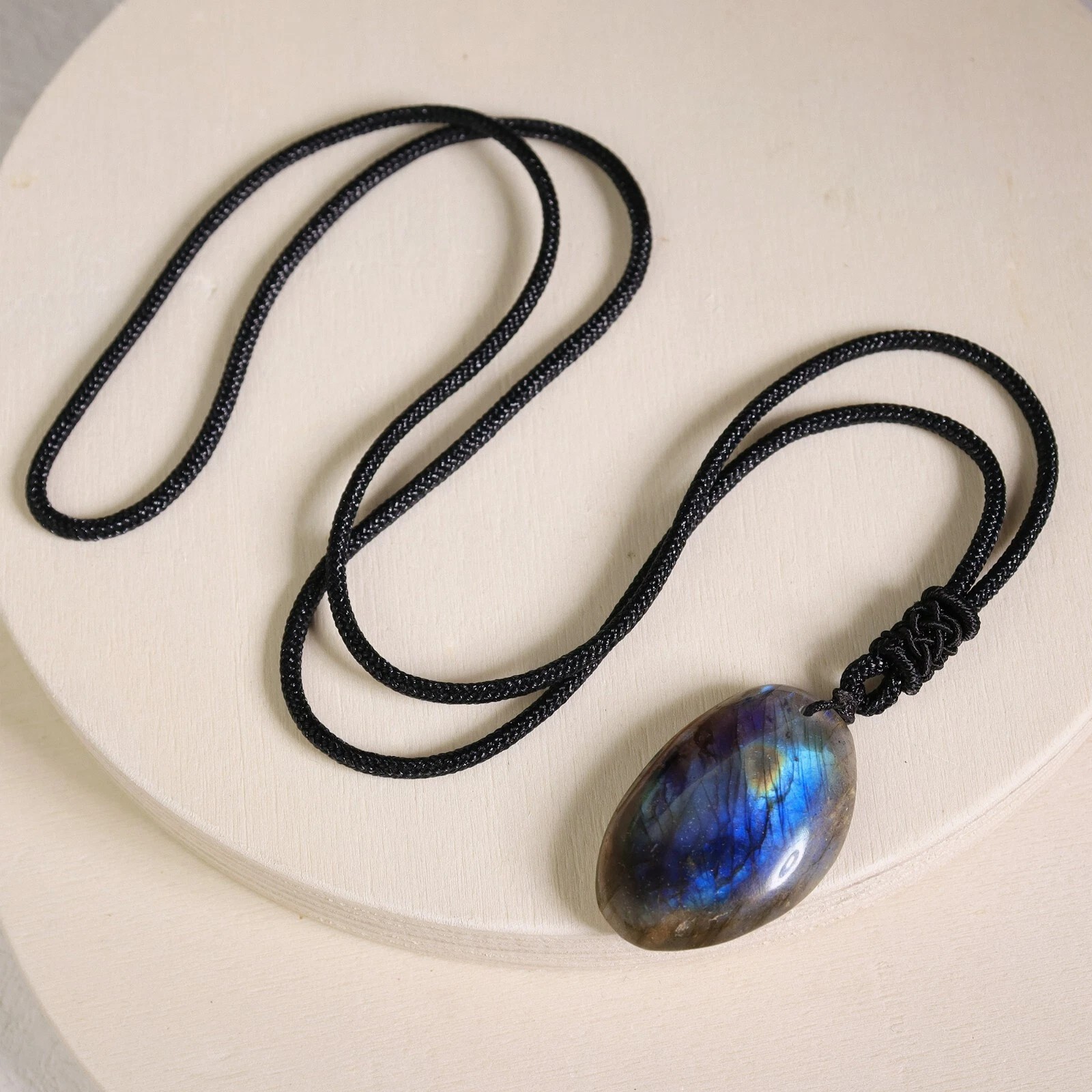 Natural Labradorite Amulet Oval Pendant Healing Energy Women Men Necklace
