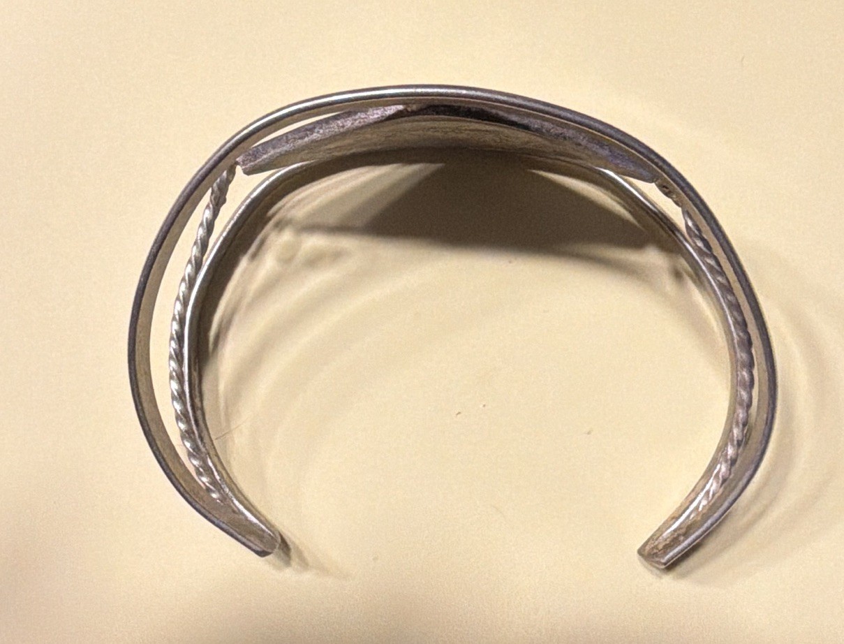 Silver-Tone Open Cuff Bracelet Green & White Inlay, Rope Chain, Stackable