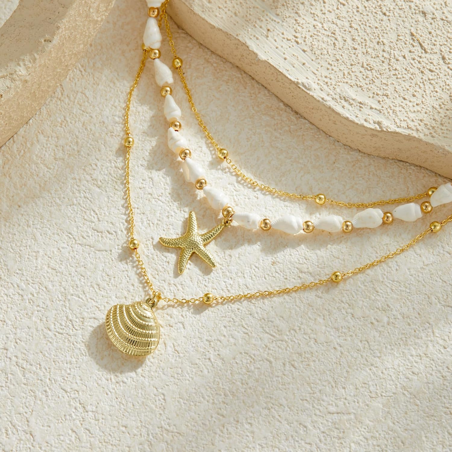 Seashell Starfish Necklace for Women Conch Shell Summer Pearl Beach 14K Gold Lay