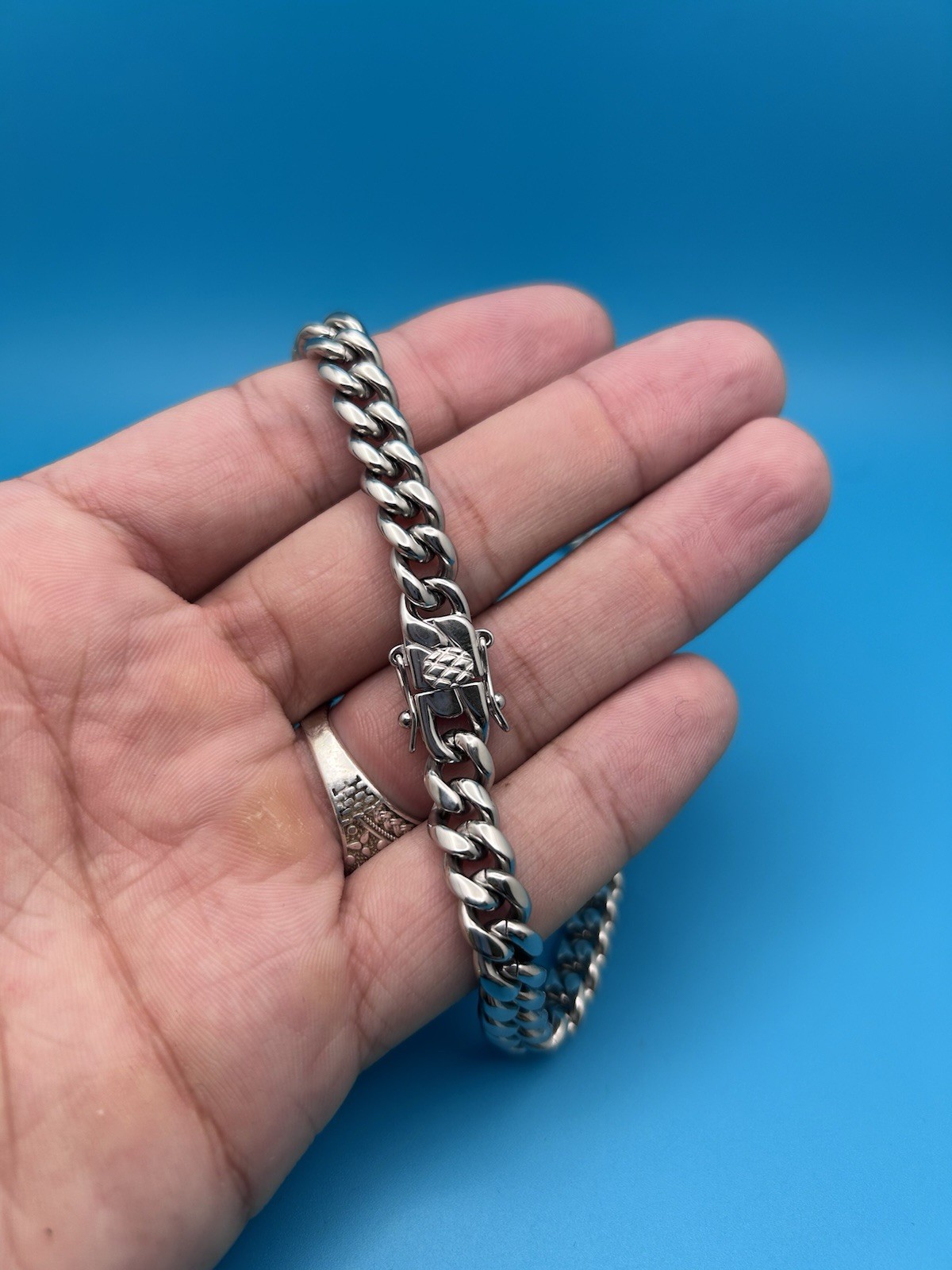 Cuban Link Chain Necklace, 14k White Gold Plated Stainless Steel 6mm