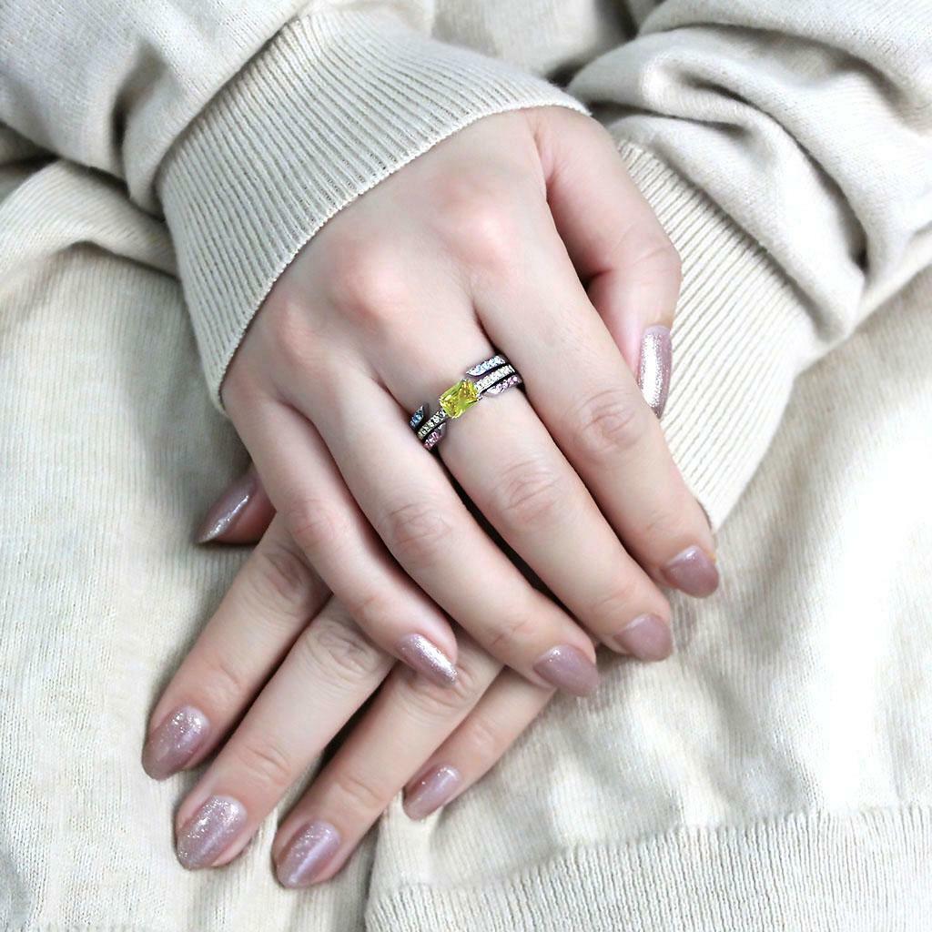 TK3526 – High polished (no plating) Stainless Steel Ring with AAA Grade CZ in