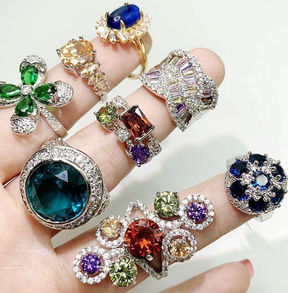 25/50/100/200Pcs Wholesale Mixed Rings Bulk Finger Gemstones Crystal Jewelry Lot