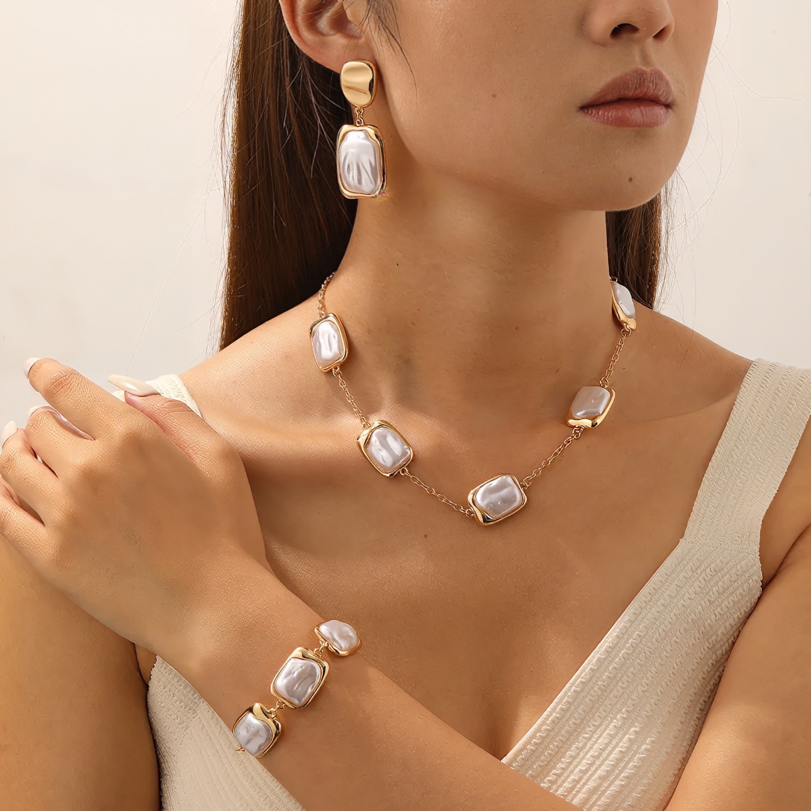 Gold Faux Pearl Jewelry Set Necklace Earrings Bracelet Wedding Bridal Gift