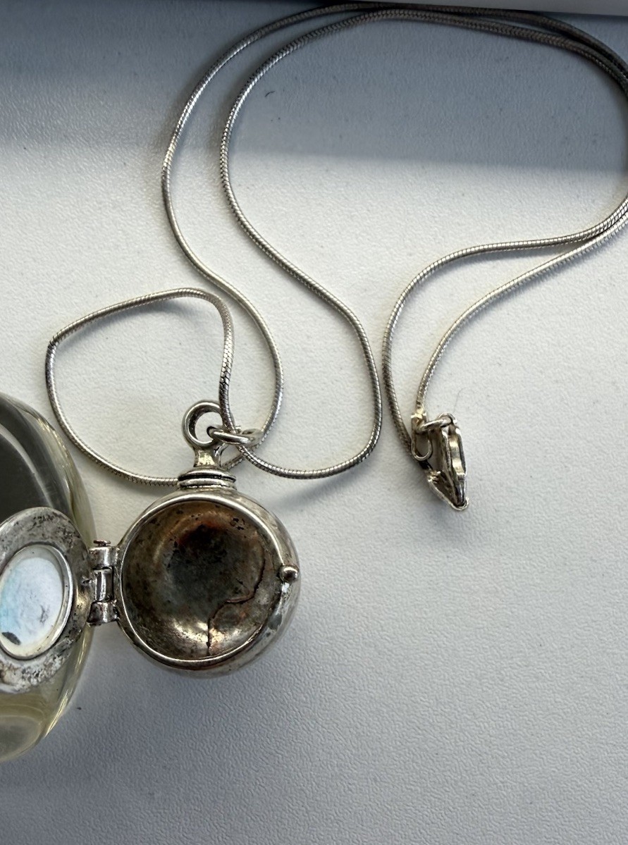 Silver Tone Round Locket Pendant Necklace Clear Glass Dome Snake Chain Lobster