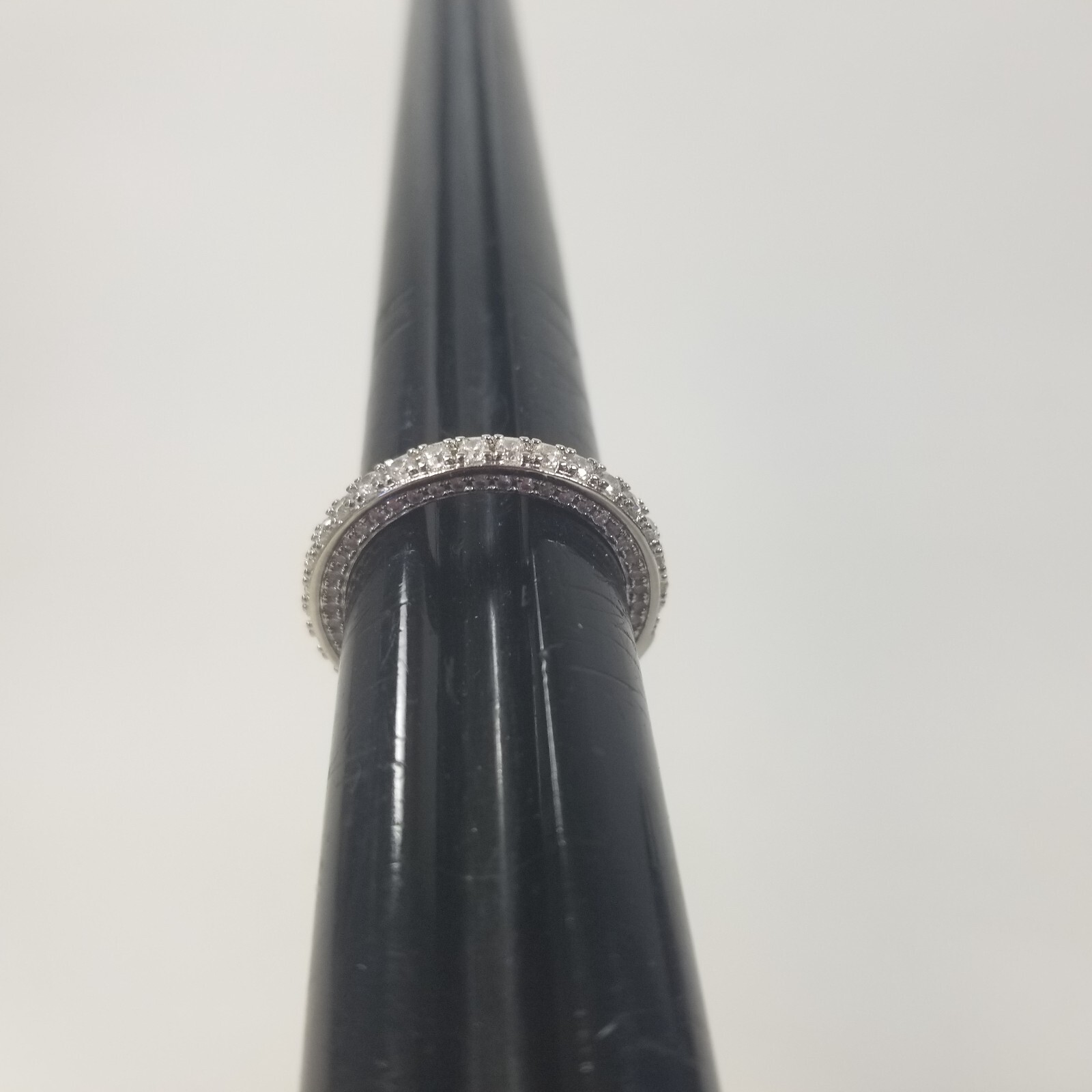 Vintage Rhinestone Womens Ring Silver Tone All Over Band Size 8.25