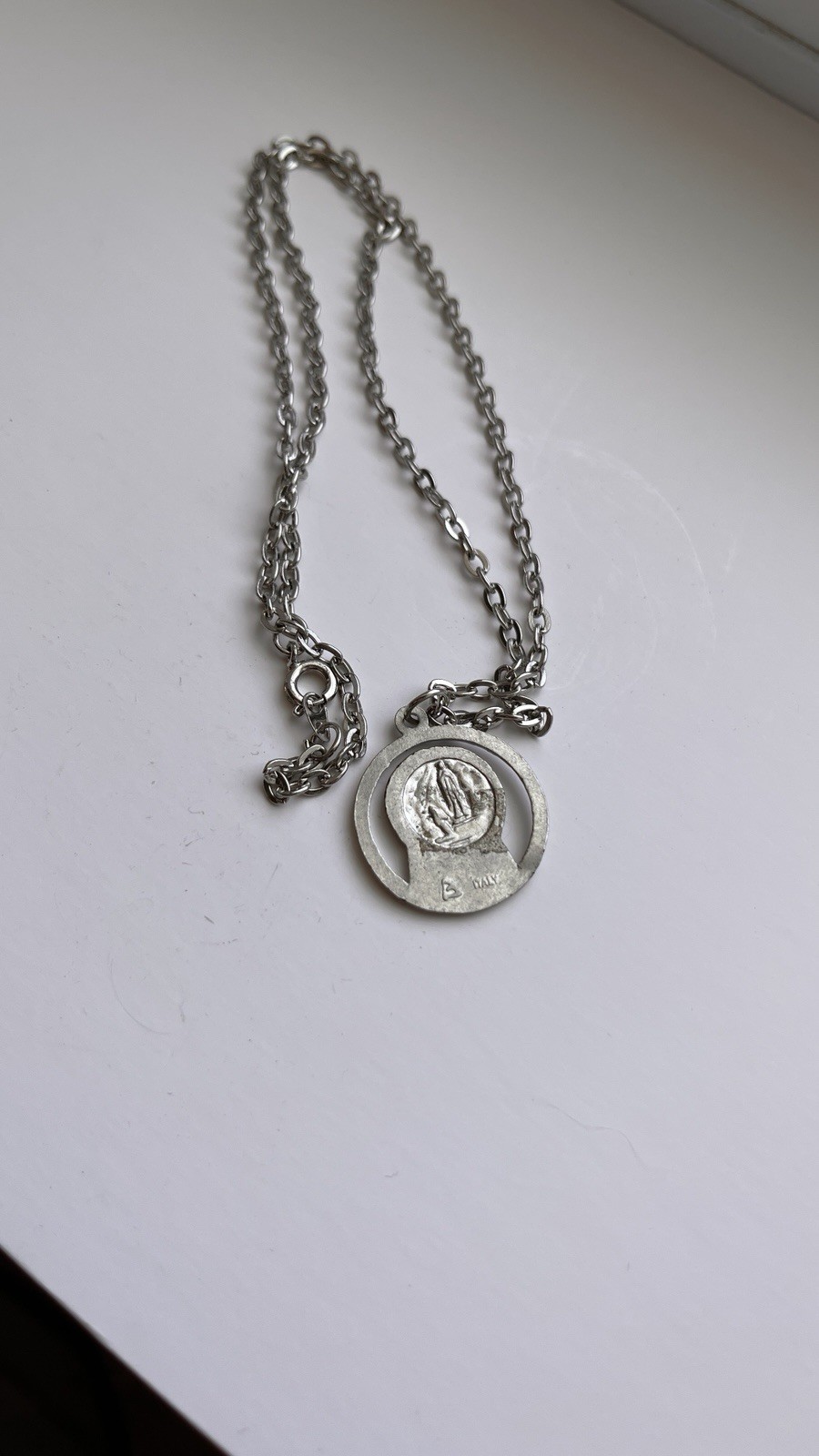 Vintage Italy Catholic Miraculous Medal Heart Sacred Heart Jesus Necklace Lot 2p