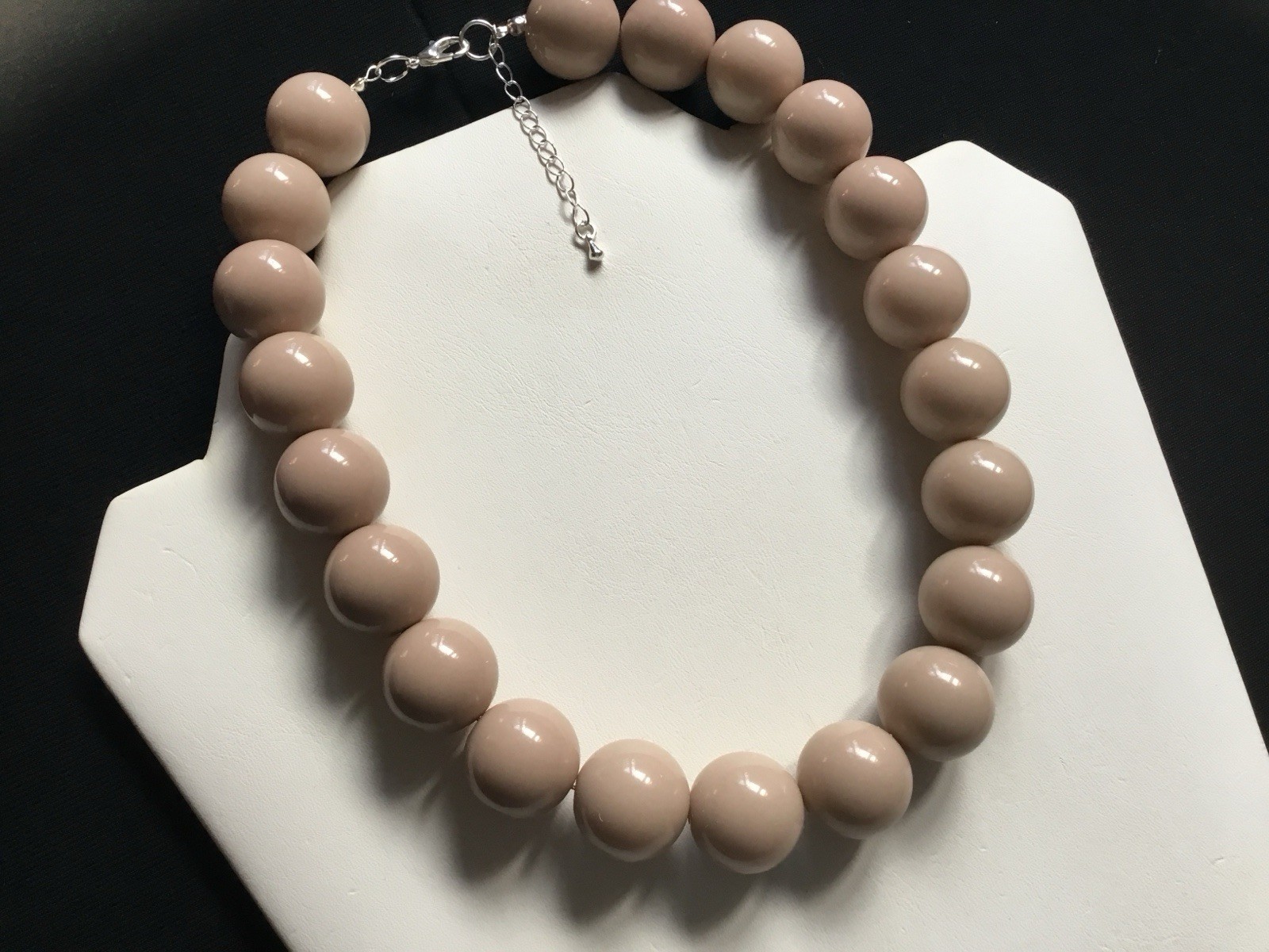Chunky Tan Beads Adjustable Choker Necklace