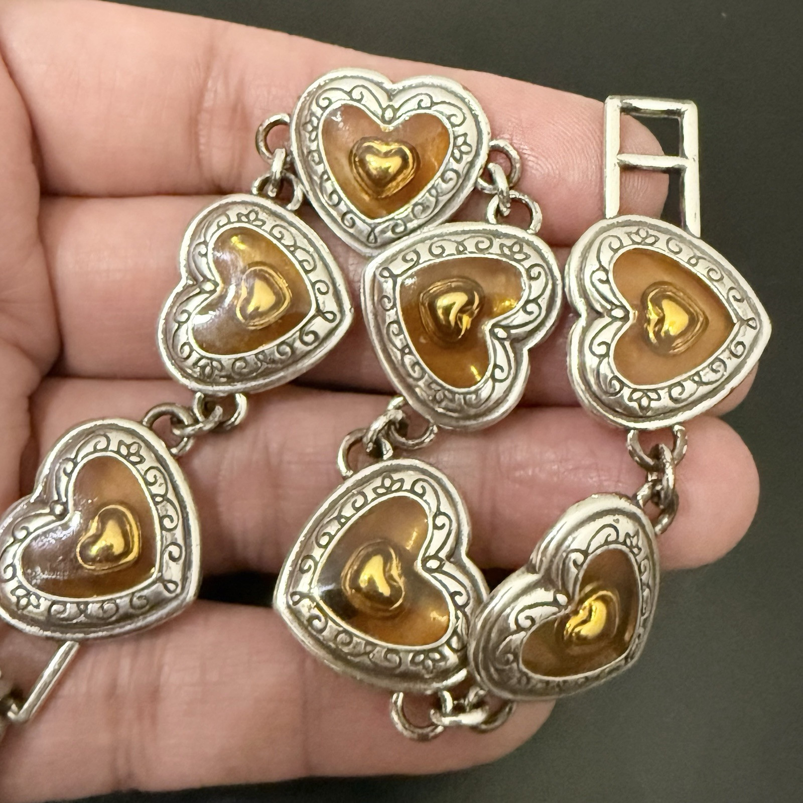 Retired BRIGHTON Free Floating Hearts Lucite Heart Links 7.75” Bracelet 30g.