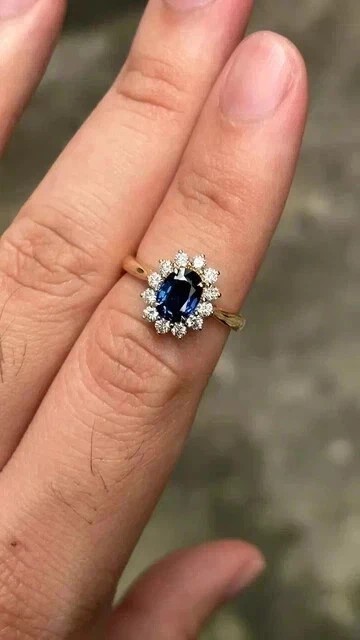 2Ct Oval Cut Simulated Blue Sapphire Halo Wedding Ring In 14k Yellow Gold Plated