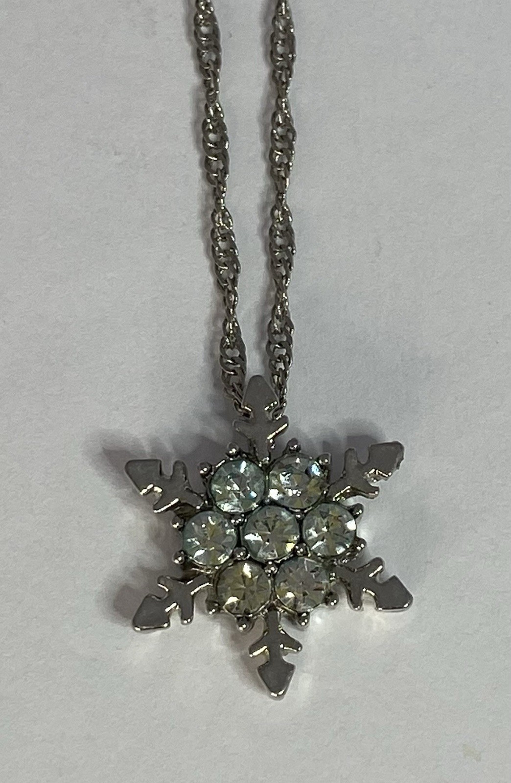 Silver Tone Snowflake Pendant Necklace with Rhinestones – Winter Holiday Jewelry