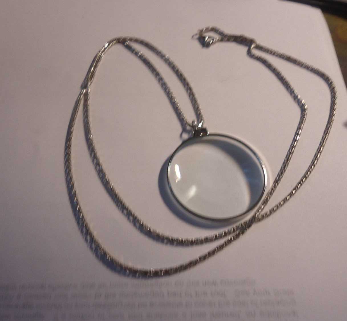 5X Magnifier Reading Magnifying Glass Lens Pendant Necklace 36” silver plated.#