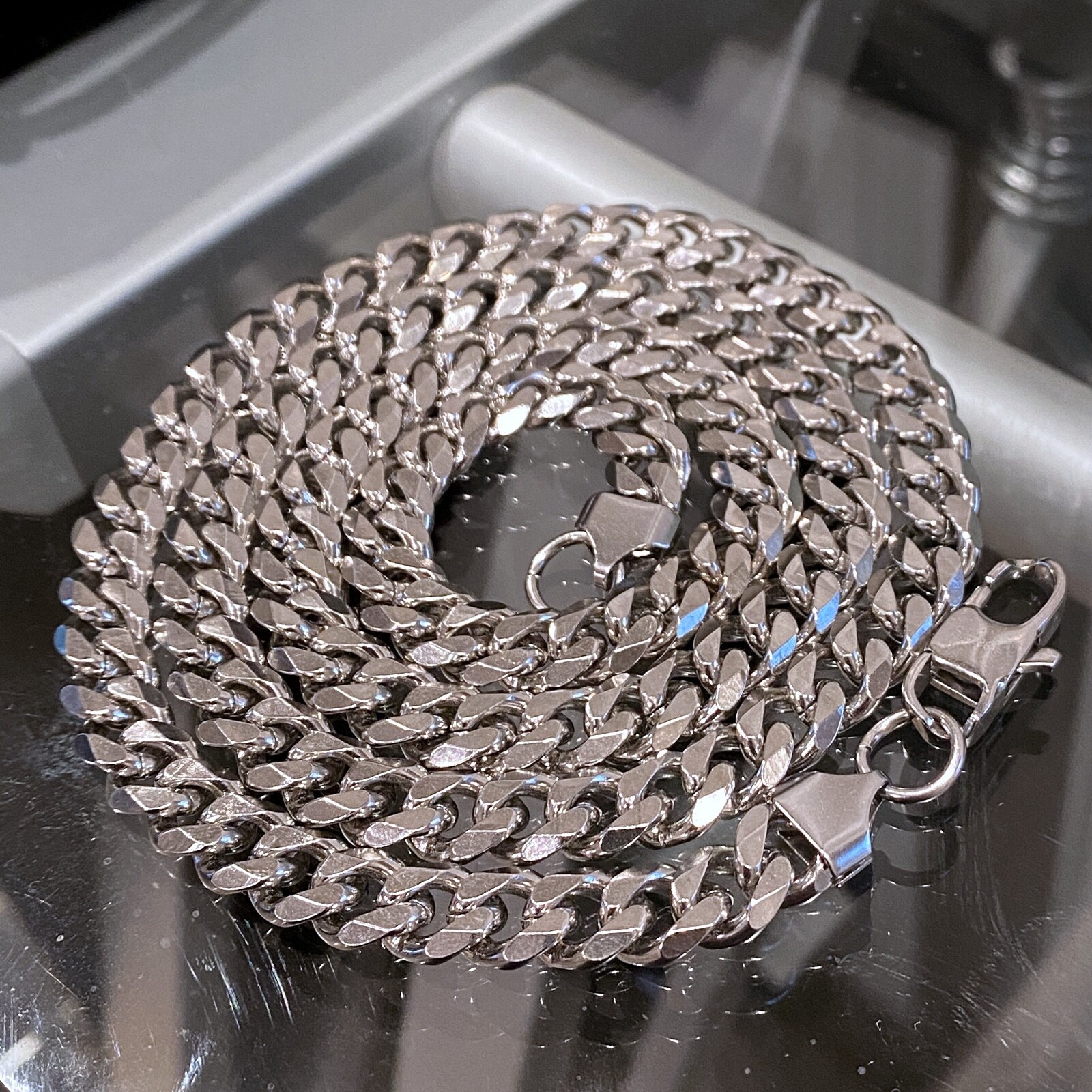 Men’s Miami Cuban Curb Link Stainless Steel Hip Hop Chain Necklace 9MM Thick 30″