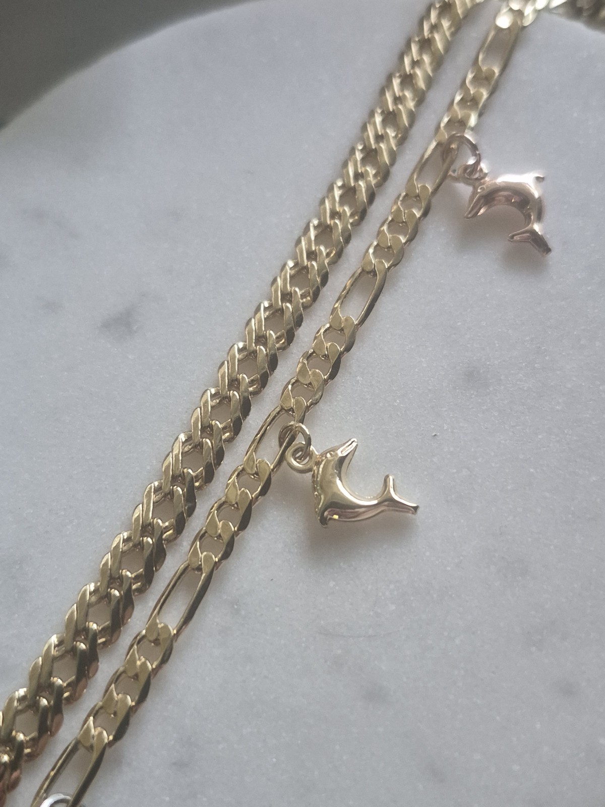 Set Of Two Gold Filled Anklets 9in And 10in Tri-color Dolphins Beachy