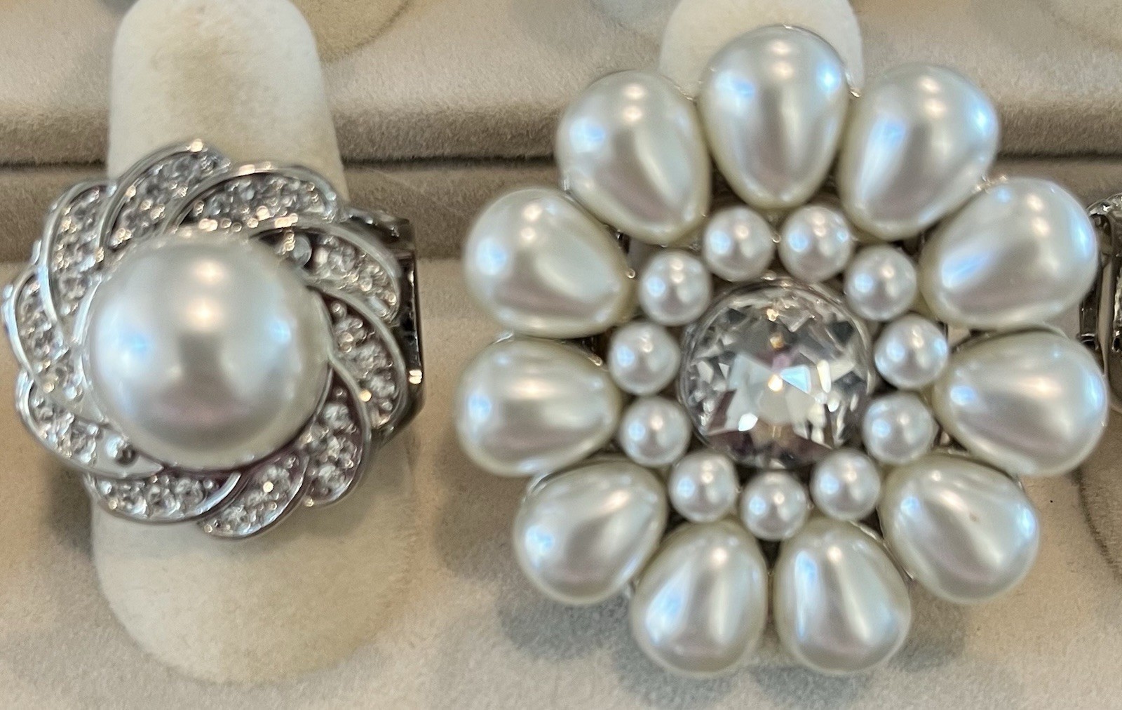 18 Ring Lot by Paparazzi. Various Shapes, Colors, and Styles. New w/tags. #4