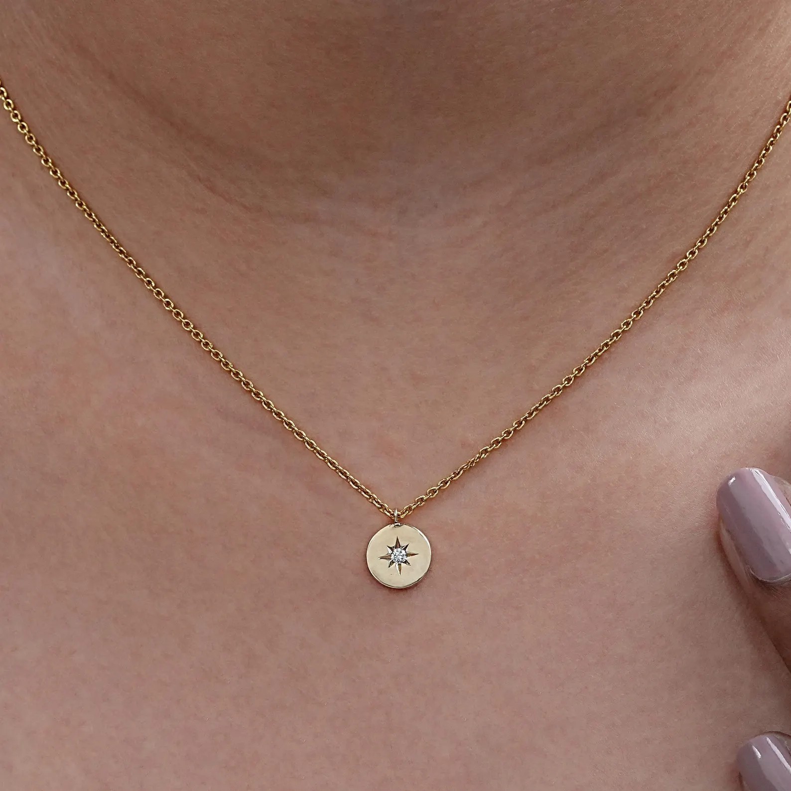 1.00 Ct Star Burst Round EF VS Lab Grown Diamond Necklace in 14K Yellow Gold