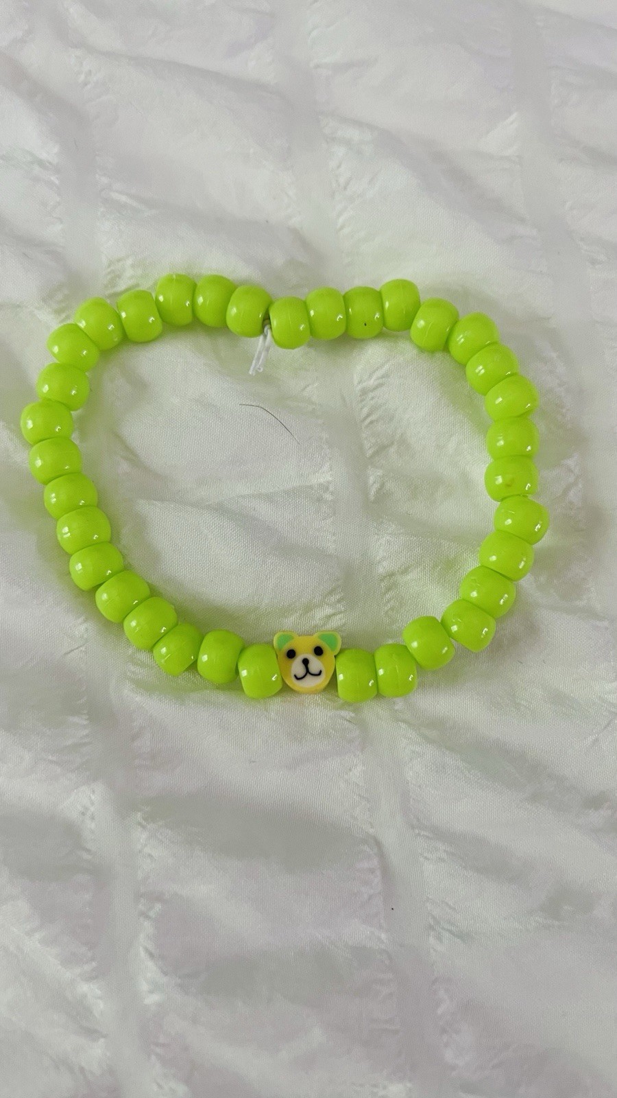 Green Plastic Round Bead Stretch Bracelet Bear Face Bead Charm Animals
