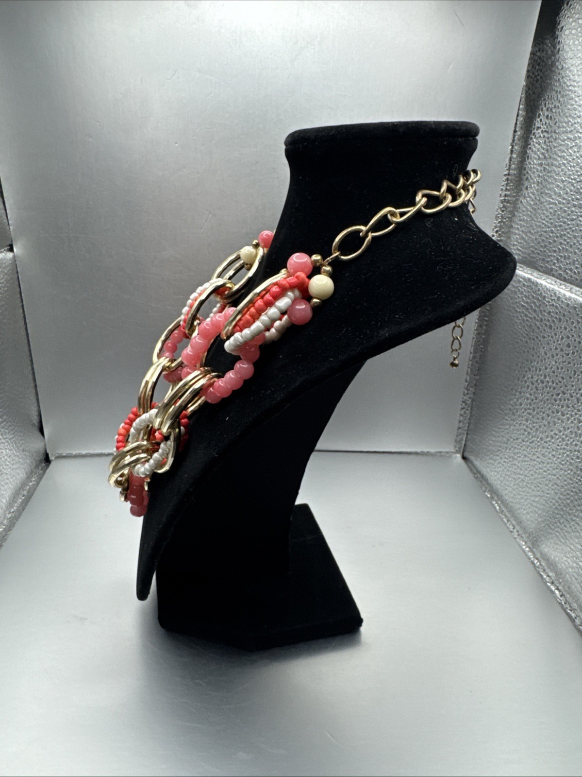 Gold Tone Pink White Beaded Chain Link Necklace Woman Fashion (D4)