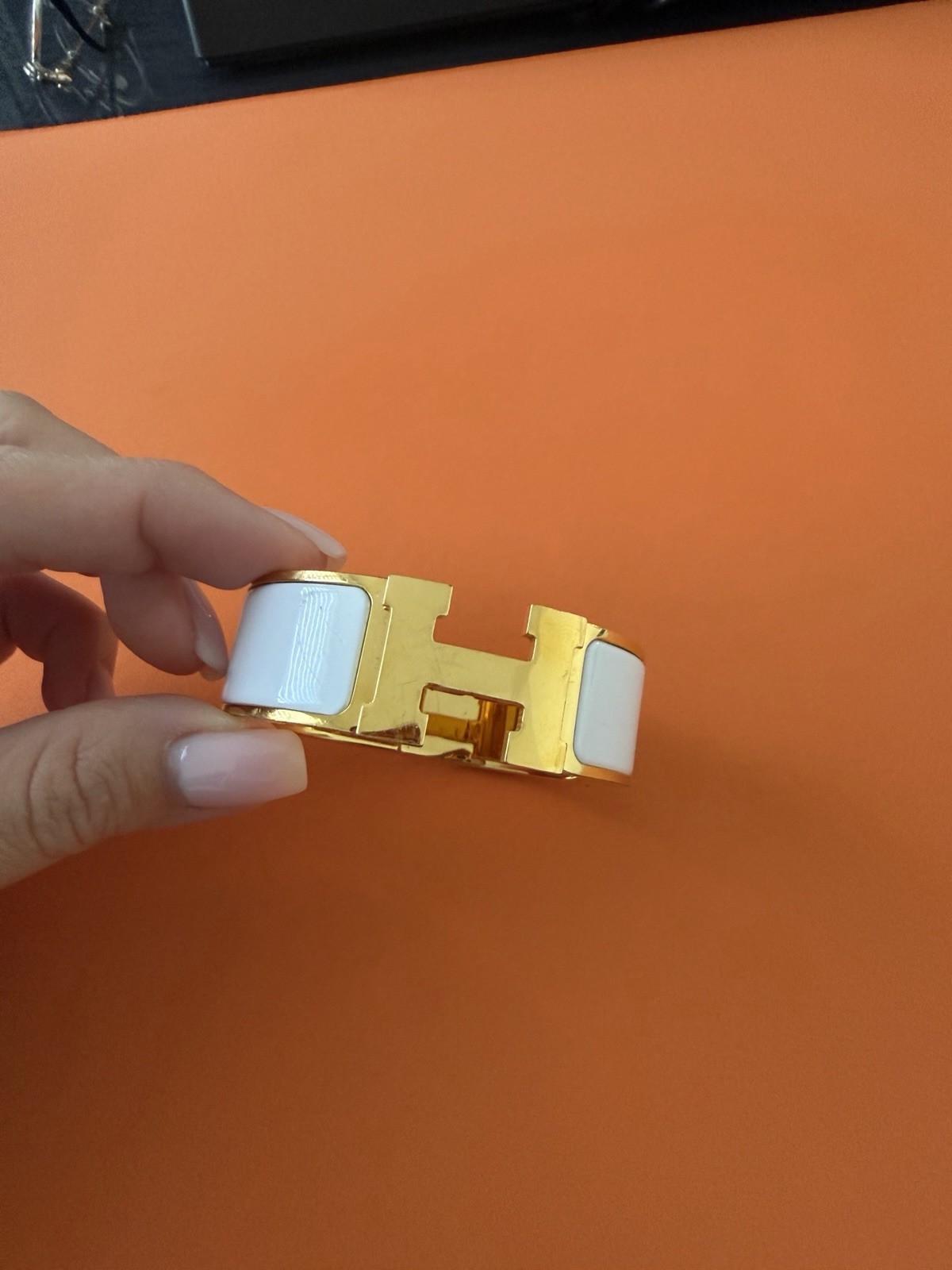 Hermès Clic Clac H Bracelet White Enamel Gold Plated