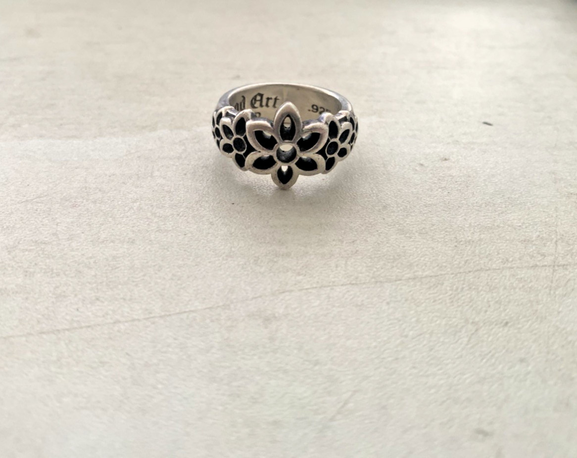 Good Art Hlywd Model 18 Small Ring – Sterling Silver