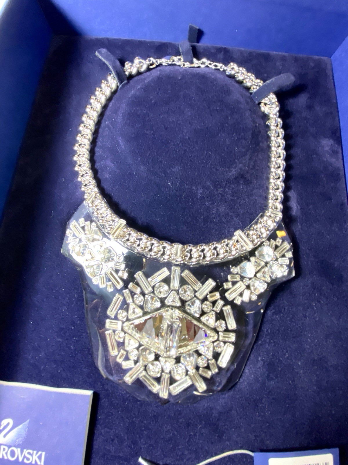Swarovski Gorgeous Crystal Necklace! Brand New!