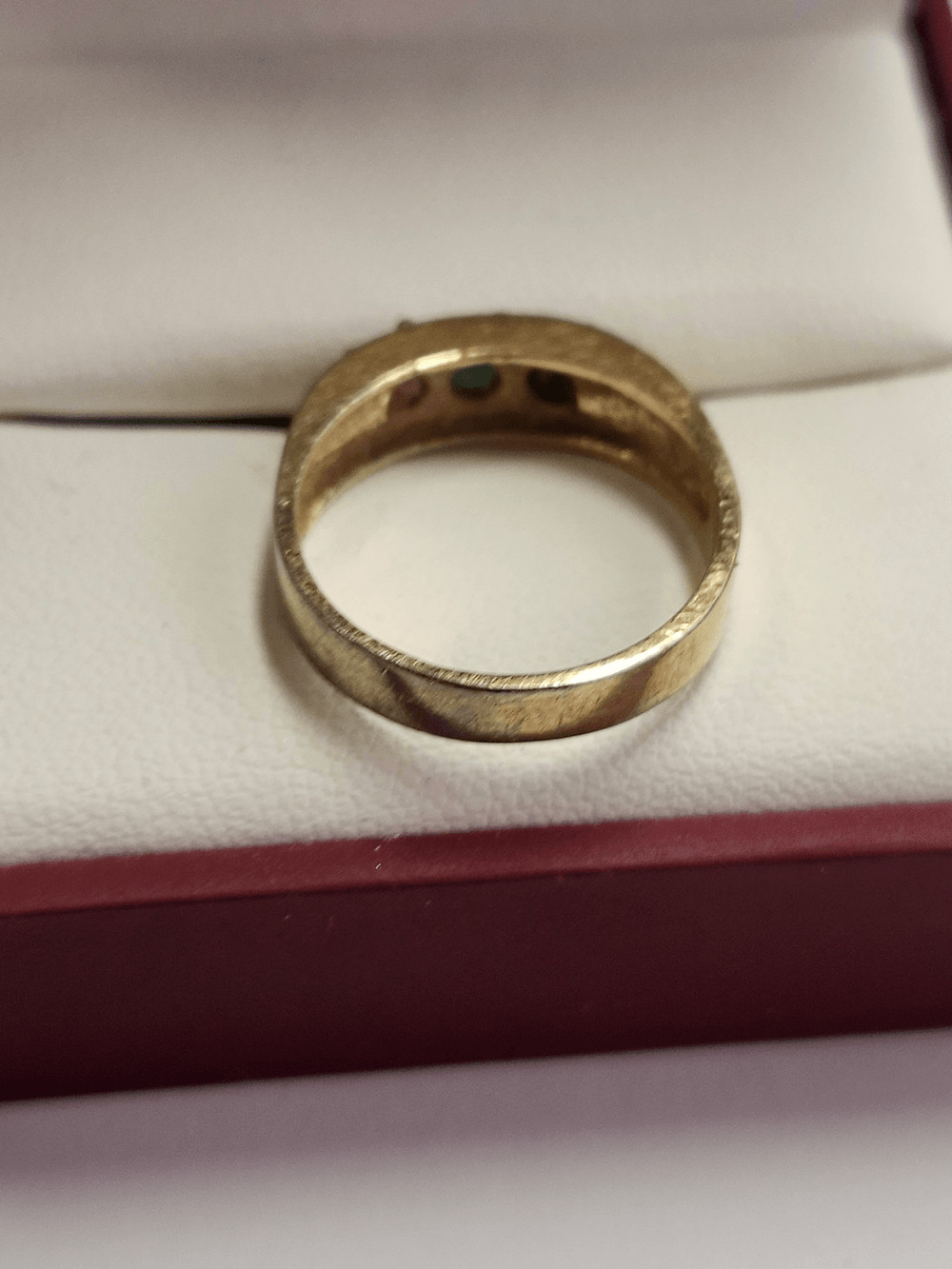 Vintage Gold Tone Trio Ring With Red Green And Blue Rhinestones Size 7