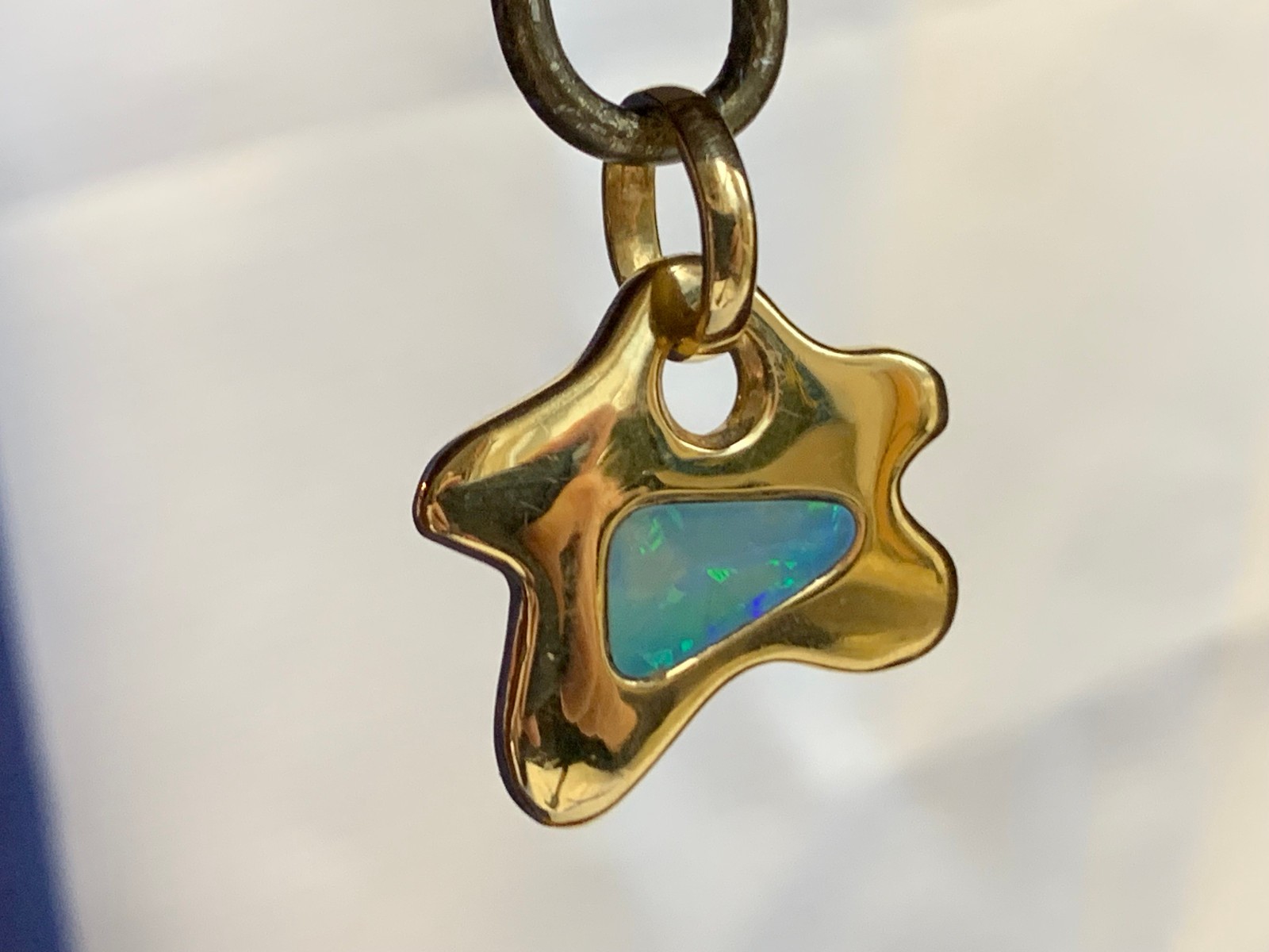 14K Yellow Gold Star Pendant 4.66g Fine Jewelry Abstract Opal Look Charm *READ*