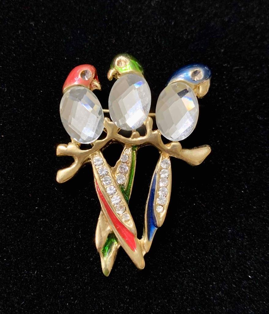 Cute Gold Tone 3 Parrots Red, Green, Blue Enamel & Rhinestone Deco Pin Brooch #2