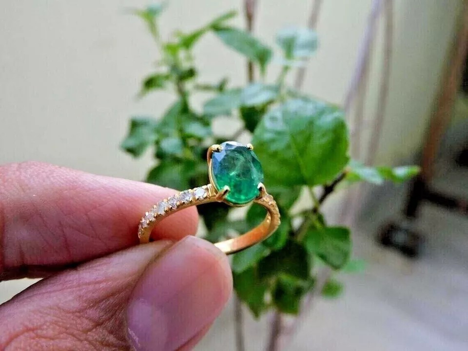 2.30Ct Cushion Cut Simulated Green Emerald Promise Ring 14K Yelllow Gold Plated