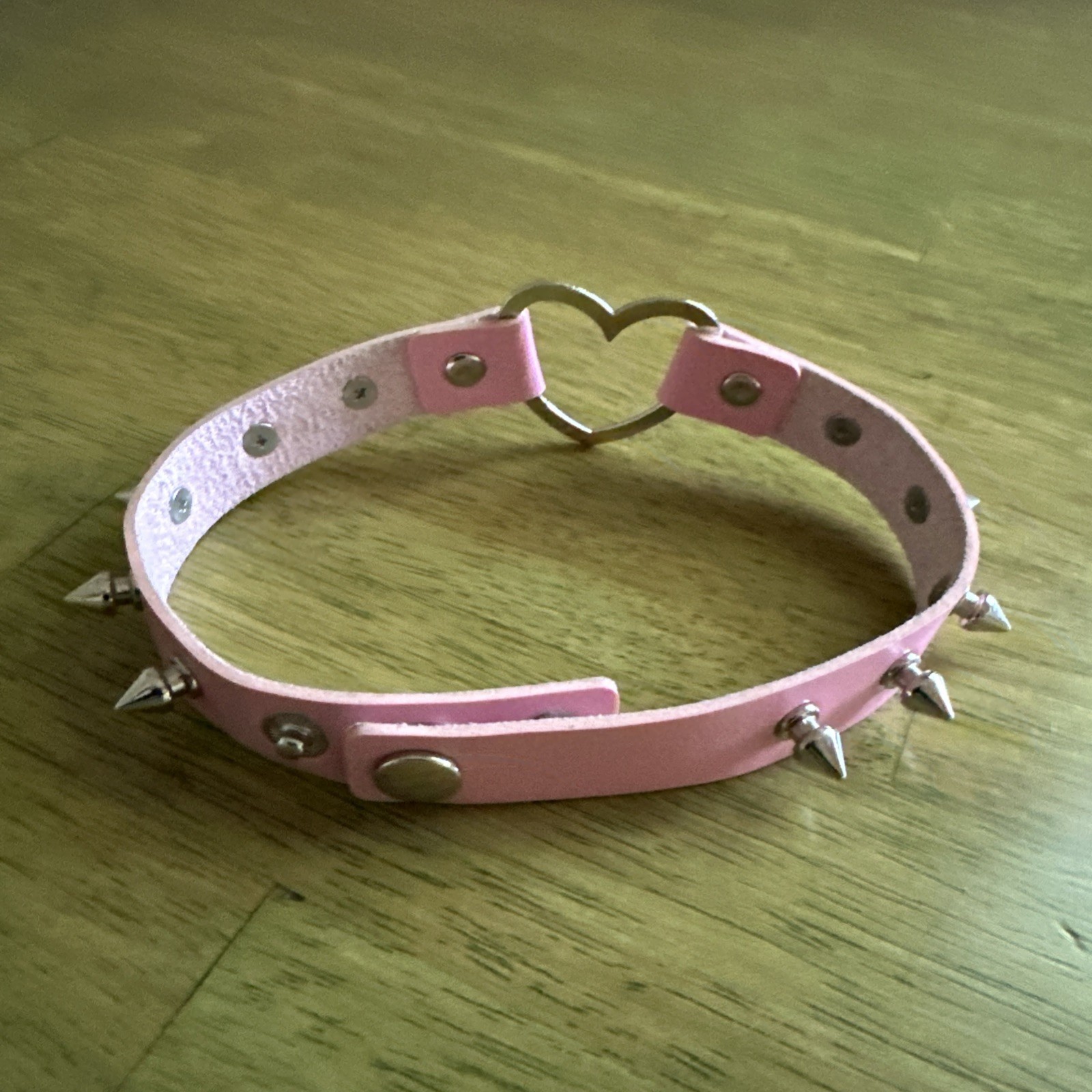 Gothic Stud PU Leather Choker Pink Love Heart Necklace Adjustable Women Collar