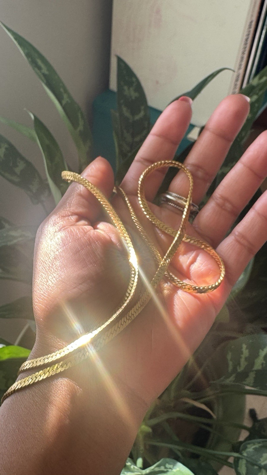 Vintage Trifari Herringbone Chain Necklace – Lobster Clasp