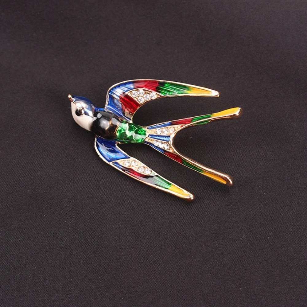 Women Men Unisex Swallow Lover Brooch Fashion Birds Pins Badge Jewelry