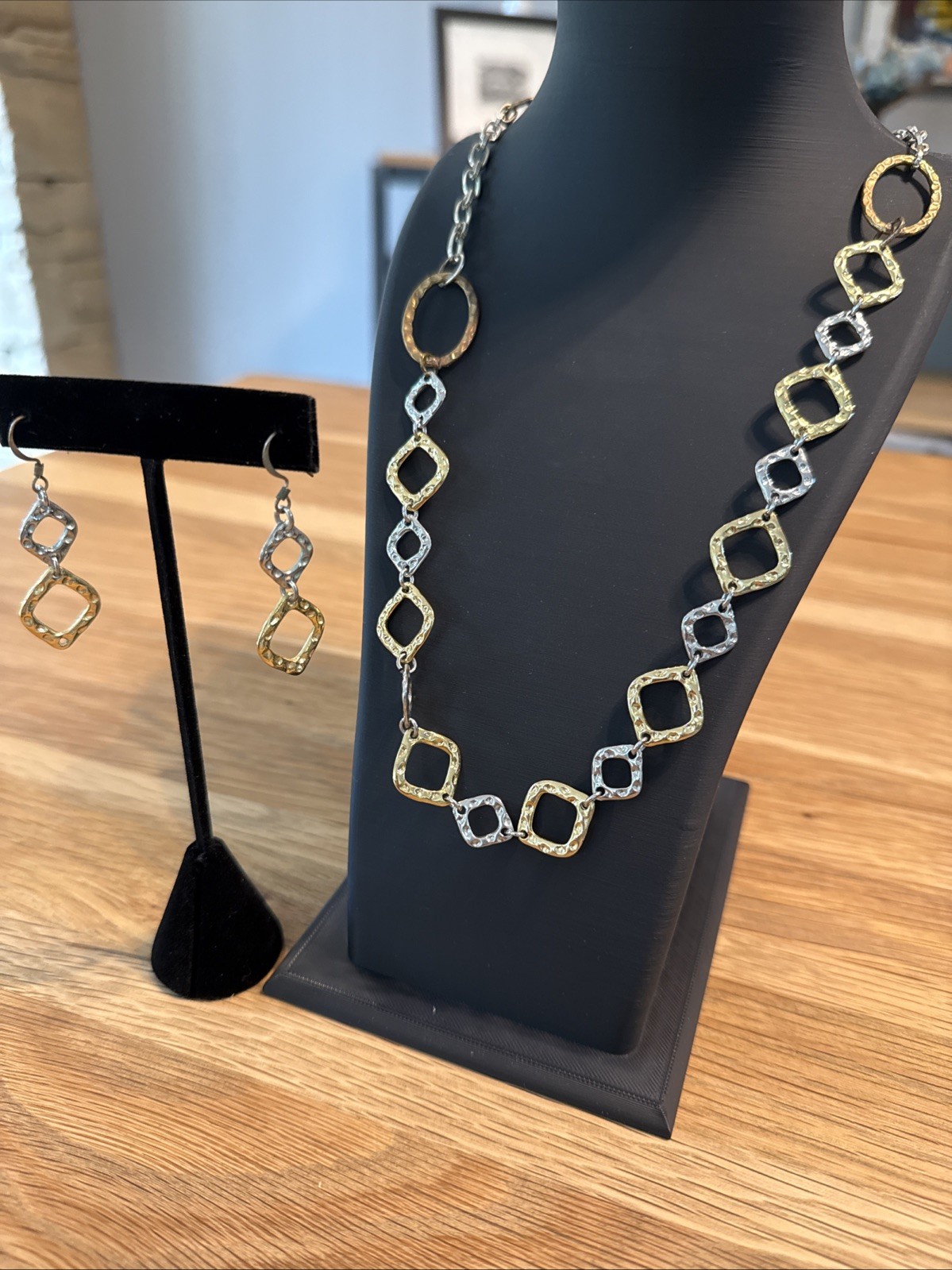 Bijoux Terner Mixed Metal Geometric Link Necklace & Earring Set. Boho, Artsy Fun