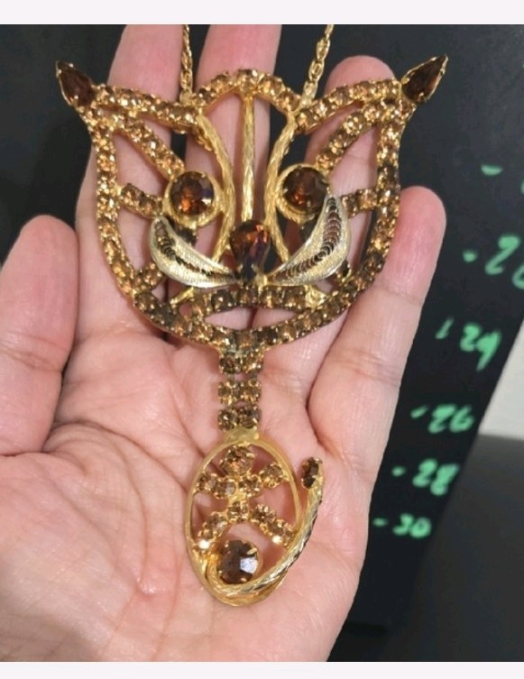 Rare Vintage Unsigned Alice Caviness Amber Toned Rhinestone Cat Necklace