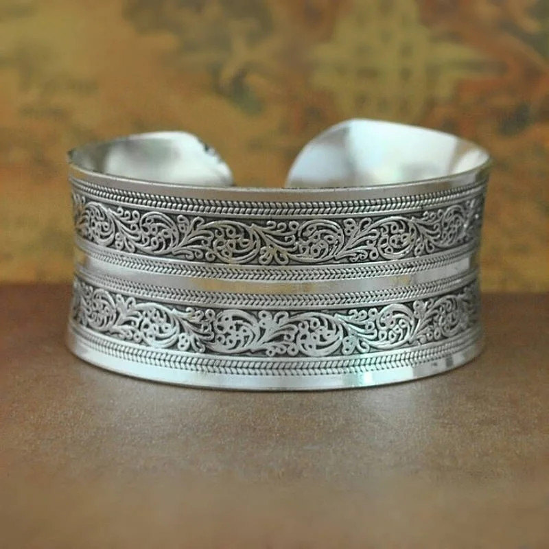 Classi Cuff Bracelet Tibetan Silver Plated Carved Flower Animal Opening Bangle