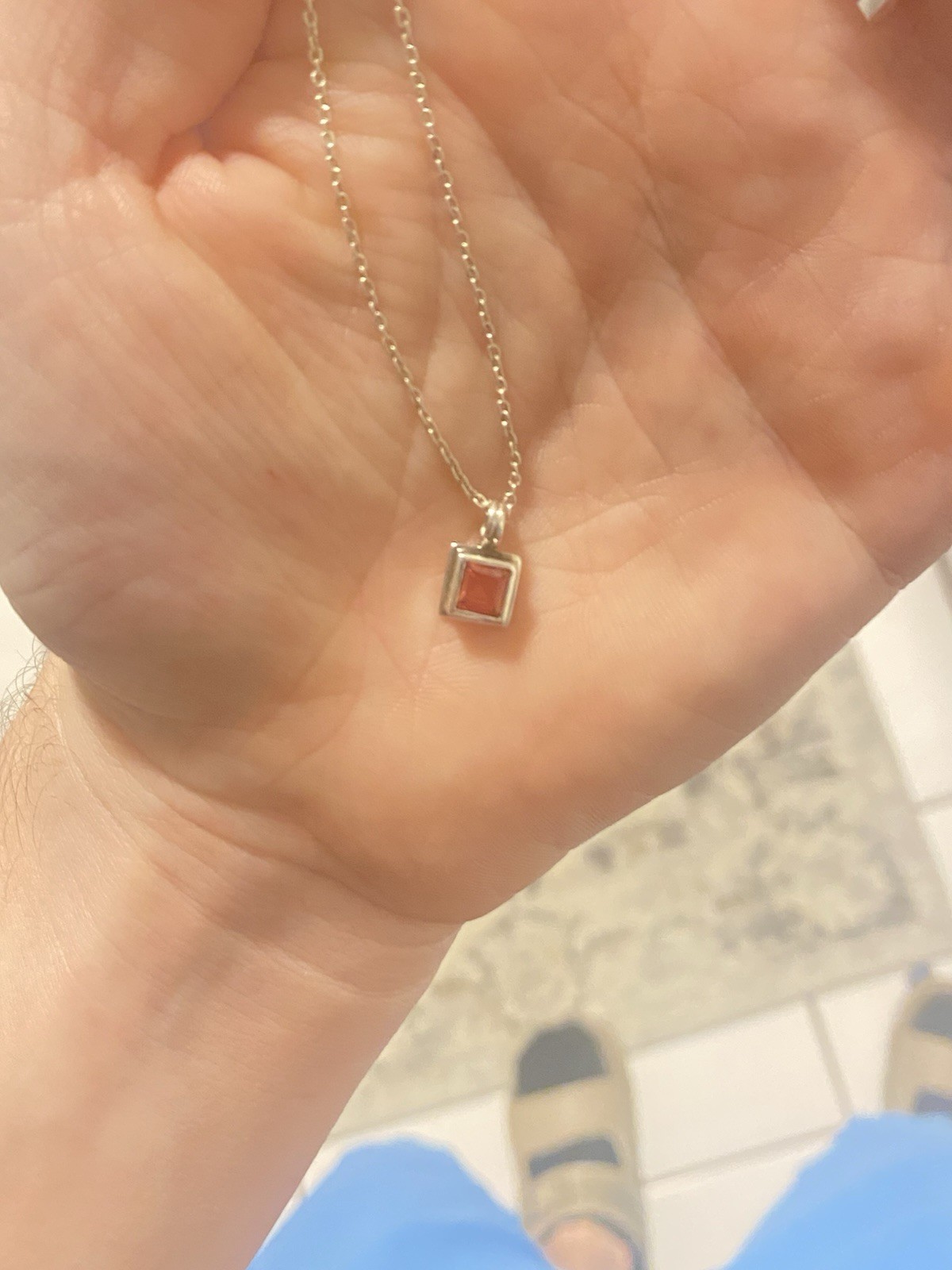 Baroni 925 Sterling Silver Cable Chain Necklace Red Square Crystal Pendant