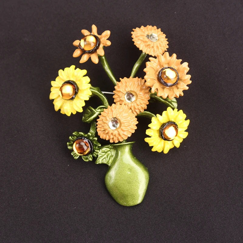 Women Men Unisex Sunflower Lover Brooch Fashion Plant Pins Badge Jewelry