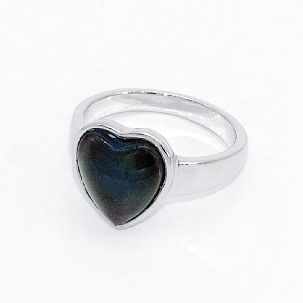 Wholesale 30 Heart Mood Rings Mix Women Silver Plated Change Color Finger Charms