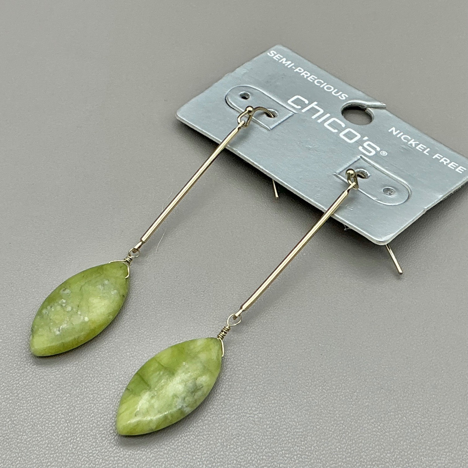 Chico’s Earrings Women Gold Tone Green Semi Precious Stone Dangle 2.75 Inch