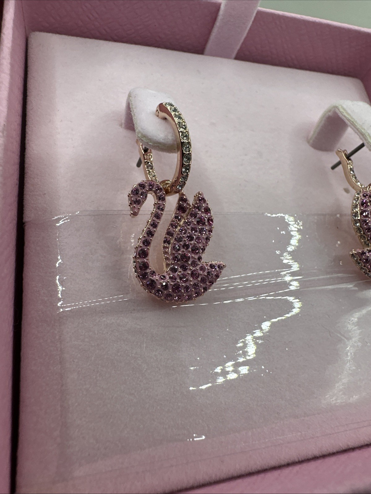 Swarosvki, Classic Swan Pink Crystals and Pink Rose Earrings Gold Plated New