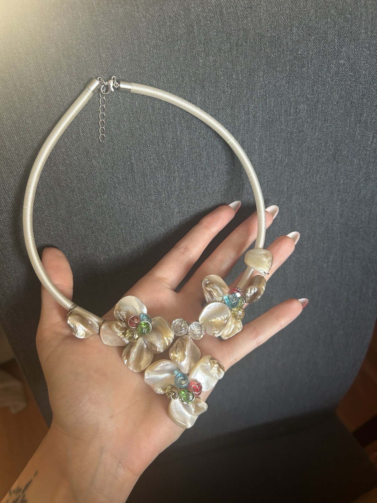 Mermaid core statement necklace with shells and colourful beads #mermaidcore
