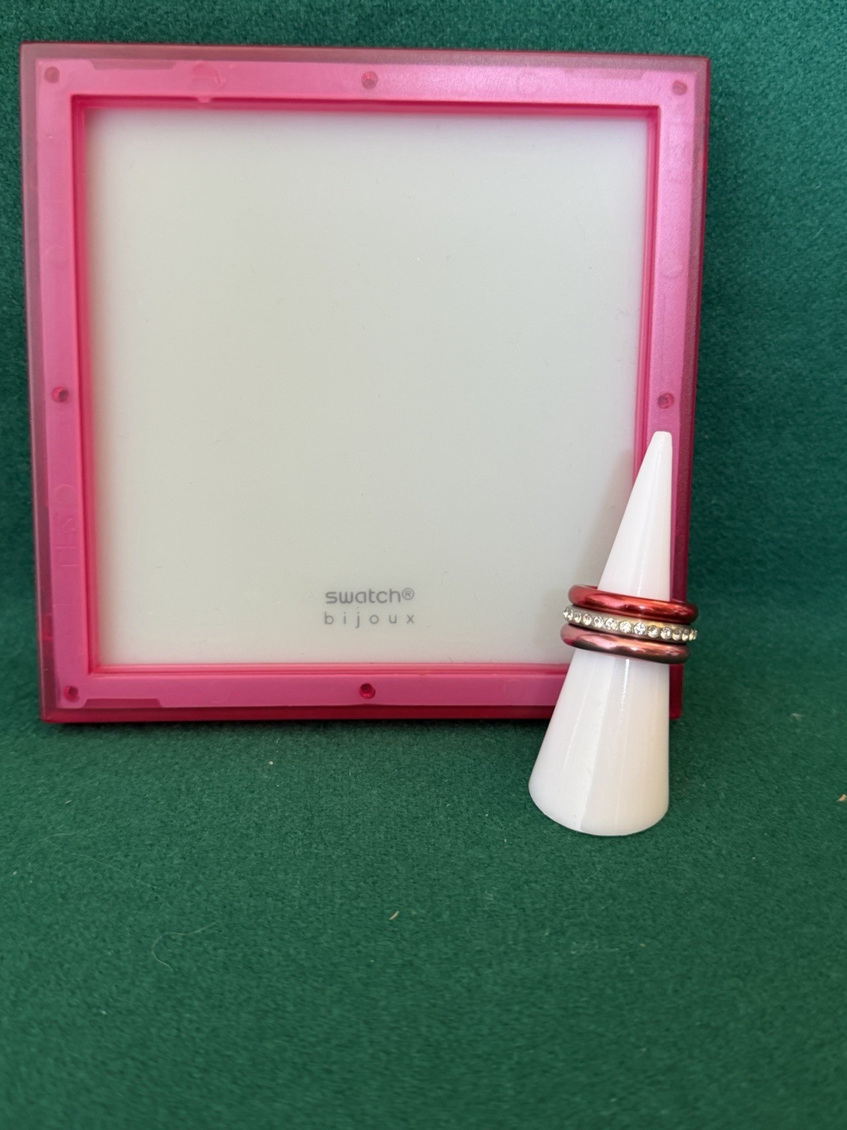 Swatch Bijoux Deluxe Trio Merry Red Ring Size US 5 (red, silver and pink)