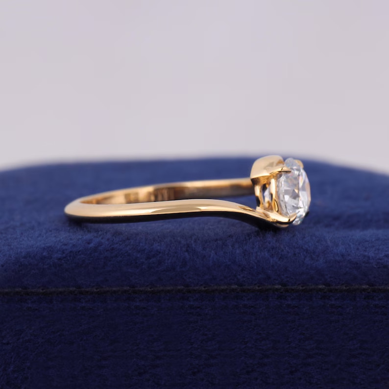 2 ct Round Cut Simulated Diamond Bypass Solitary Band Ring 14k Yellow Gold Over