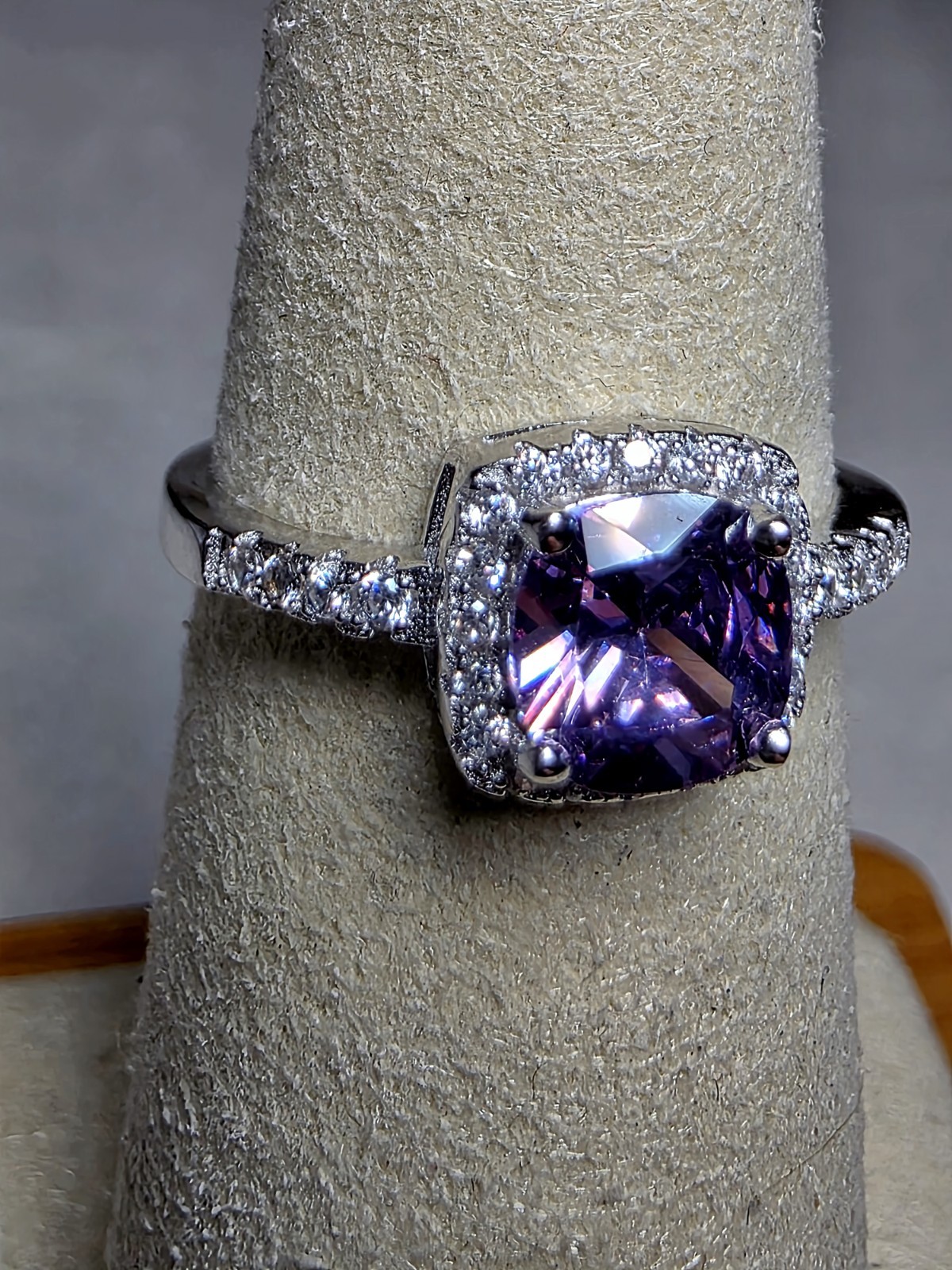 S6 Cushion Purple Amethyst Halo Moissanite Ring 925 Sterling Silver